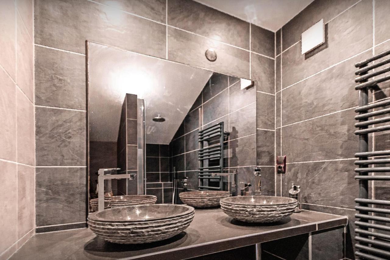 Chalet Le Petit Mazot - Ovo Network ลาคลูซาซ์ ภายนอก รูปภาพ